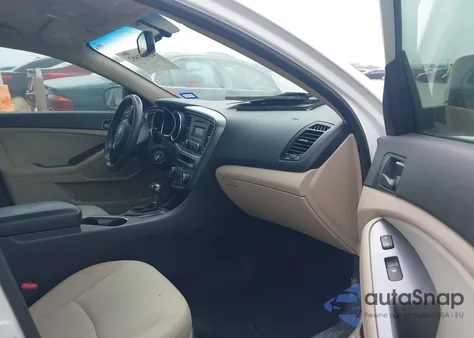 2015 Kia Optima Lx z USA, uszkodzony, nr VIN 5XXGM4A79FG354452